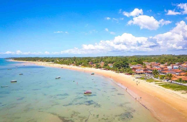 House in condominium (beachfront and 24-hour security).