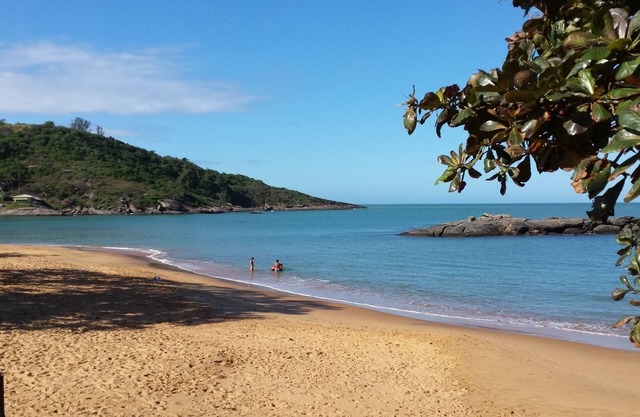 House in Setiba 200m from the beach surrounded by nature