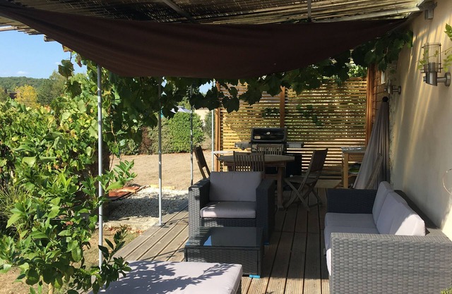 House in the village center with heated pool and large glass roof