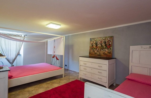 House La Rosa "Bruno"
