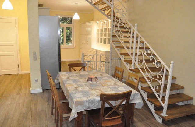 House near to Schönbrunn - Free Parking - 24-7 Check in - 8 Person