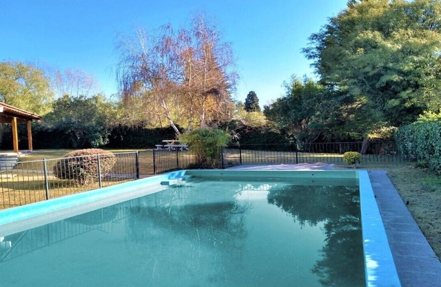 House&Pool&Garden in Chacras de Coria