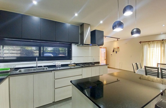 House surrounded by olive trees, in the heart of the wine path!