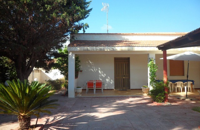 House/Villa at 100mt. from the sea-Near the sea