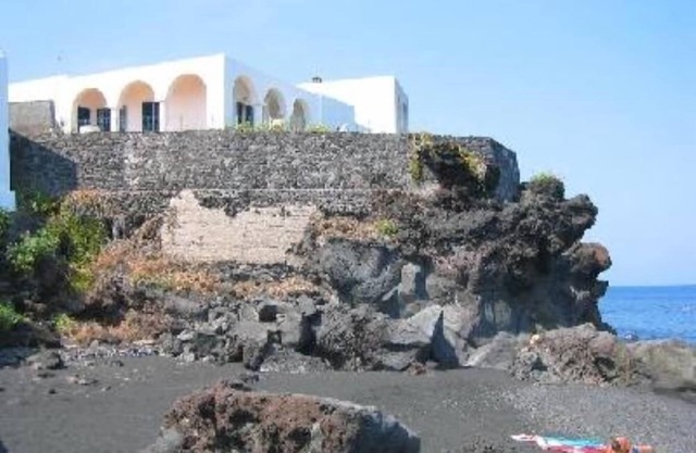 House/Villa - Stromboli