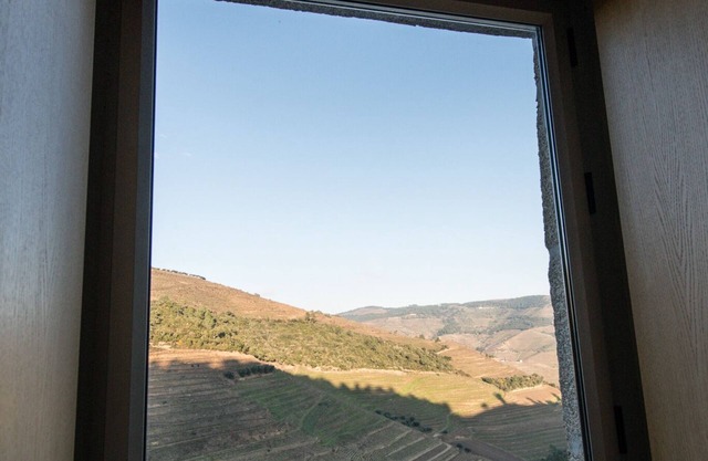 House with magnificent scenery in the heart of the Douro valley - Free Wifi