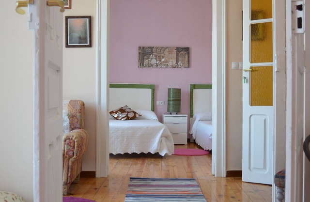 House with pool and garden in Cebrones del Río