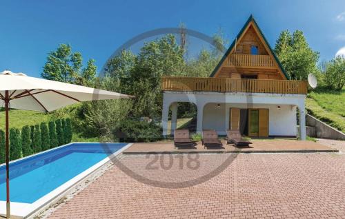 House with Pool and Sauna