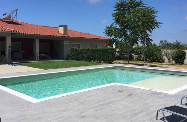 House with Pool Bajouca / Leiria Praia