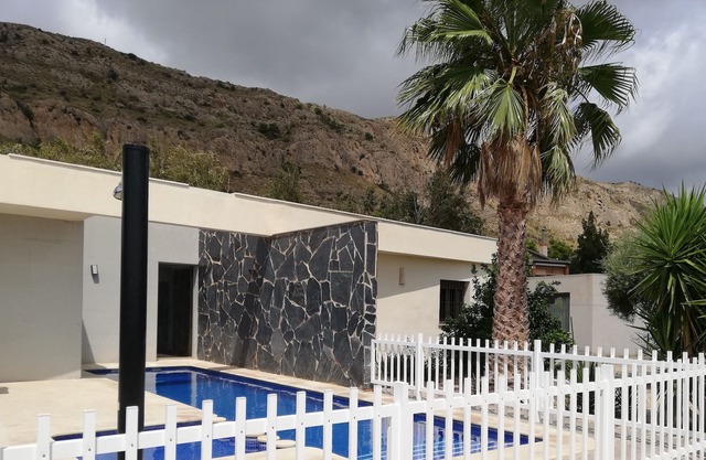 house with views in Agost