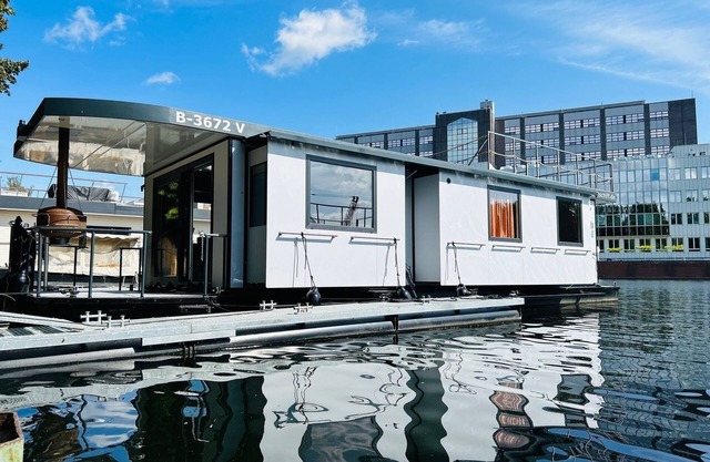 Houseboat for 8 guests with 65m² in Berlin (265222)