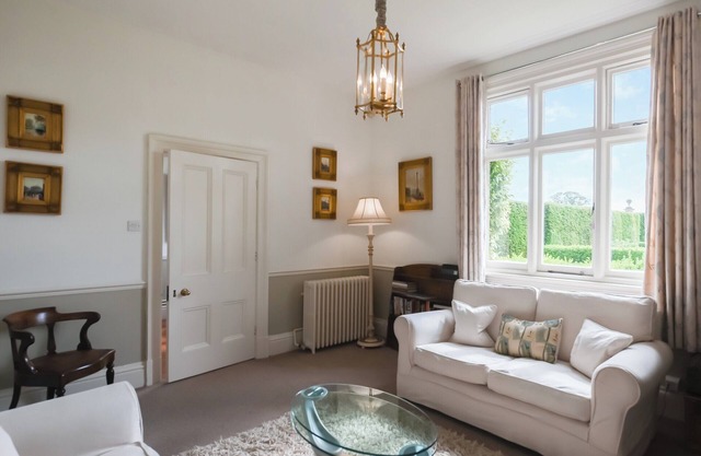 Housekeepers Cottage - UK47216