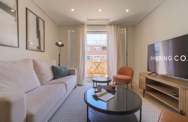 Housing Castellana X X X V I (36) by Sharing Co