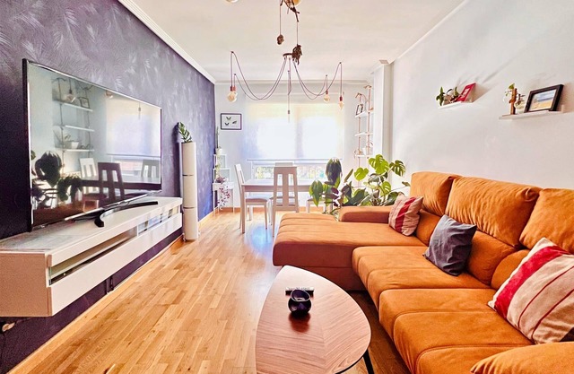 Housingleon- Oliva House