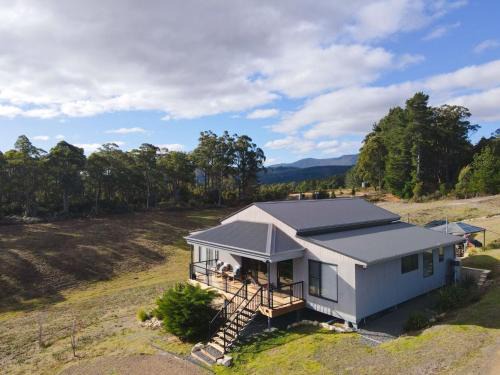 Huon Heights Hideaway at Cygnet Coast