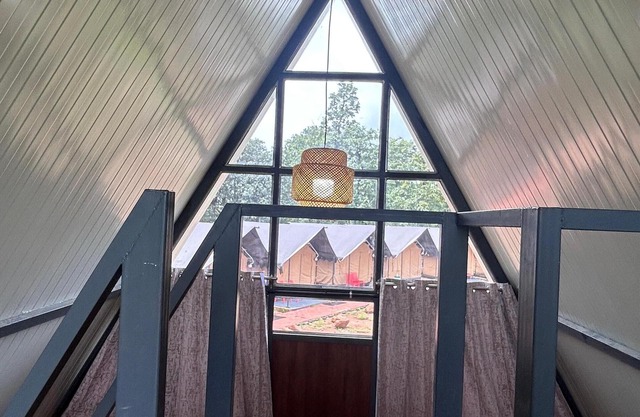 Huts And Hunters Resort Saputara