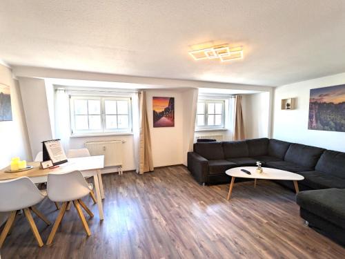 HW4B - Urlaubsmagie - Zentral mit Gemeinschaftsgarten, -Pool & -Sauna