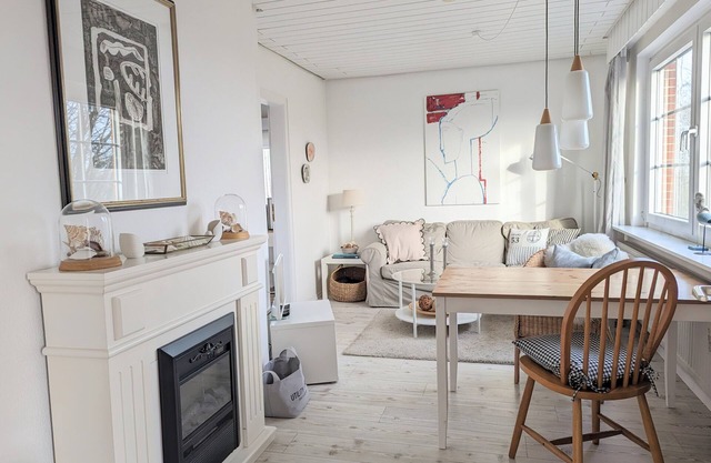 Hygge cottage by the sea with private garden and terrace