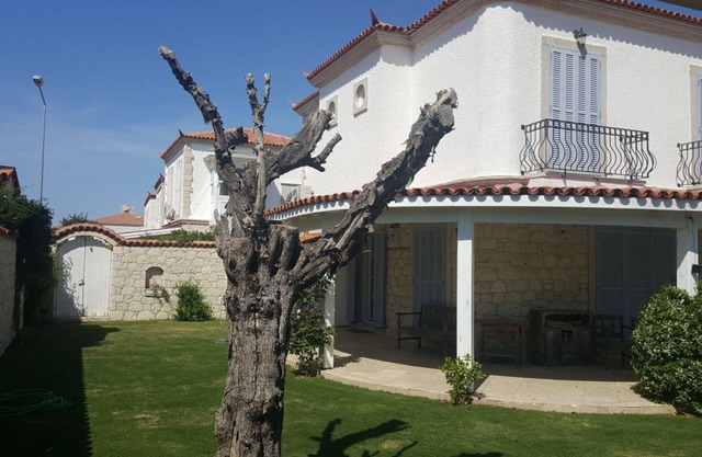 İzmir çeşme alaçatı lüks müstakil villa