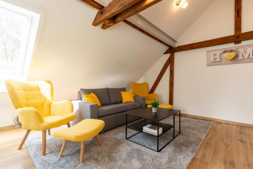 IBM, Bertrandt, Küche, 6 Pers, Home Office