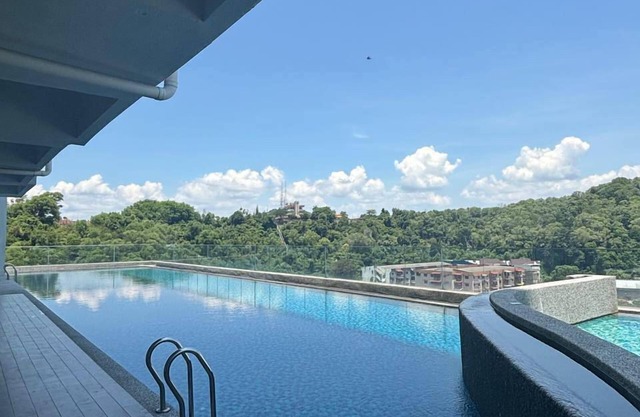 Icon Residence Luxury Condo