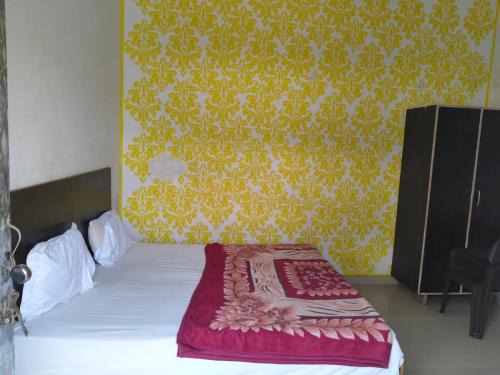 ICY Yellow Kridha Expo Stay