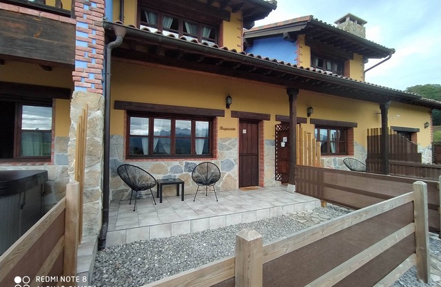 Ideal duplex for couples