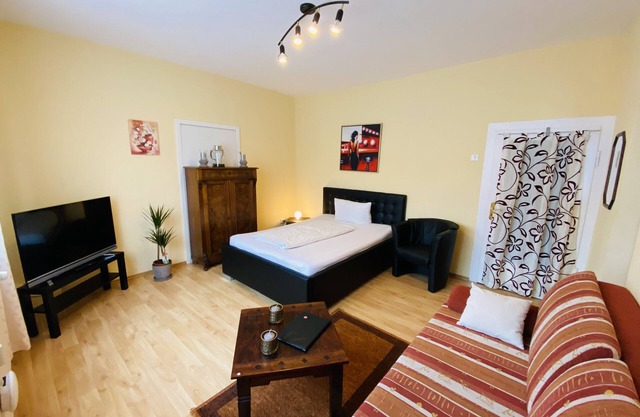 Ideal for commuters or fitters on 27 square meters in Schleusingen for up to 2 people