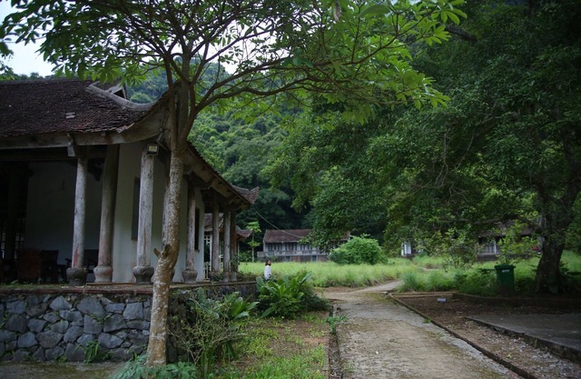 Ideal for small group to visit the landscape or practice meditation and yoga.