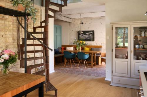 Idyllic Hideaway In The Countryside