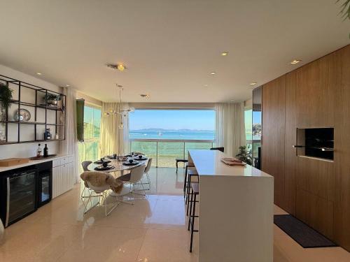 IL01- Vista Mar | Pé na Areia | Churrasqueira