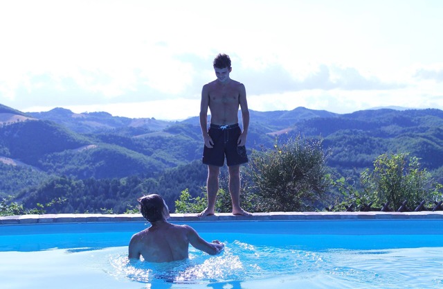 In Farmhouse independent apartment 2+2 people. Breathtaking view!