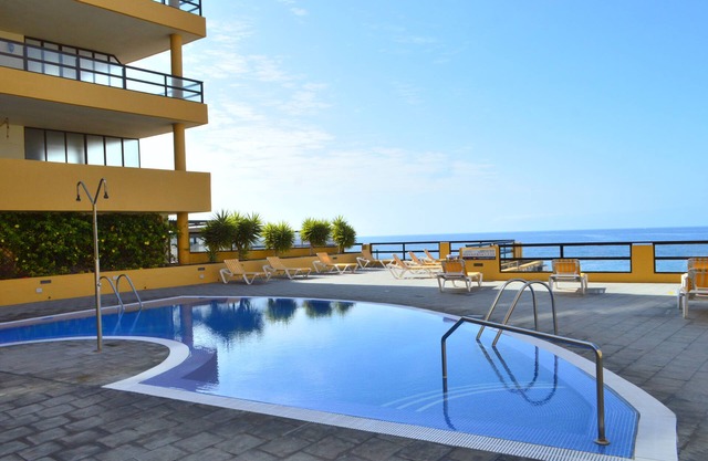 IN FIRST LINE OF THE SEA, WITH AIR CONDITIONED POOL, PRIVATE SOLARIUM and WiFi - 30