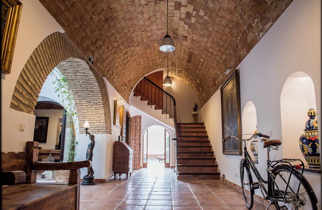 In the center of Andalusia, free wifi, private pool, French billiards