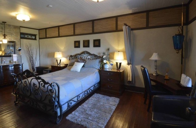 In the heart of Matane, the Bruine Océane Inn is a little gem ready to welcome y