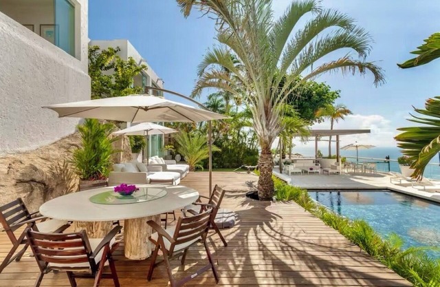 Incredible Modern Villa with the best views of Acapulco