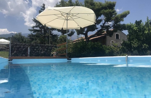 Independent apartment, for relaxing vacations, with views between the sea and Etna