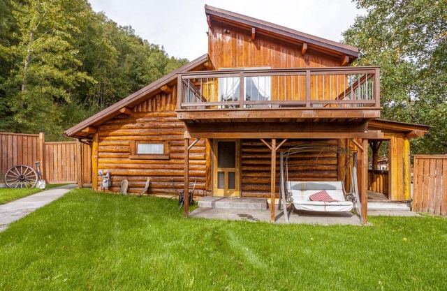 Indian AK 25 min to Anchorage & 25 min to Girdwood