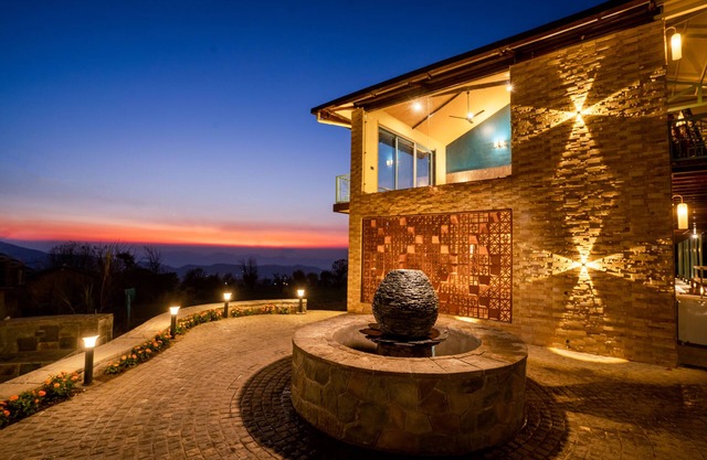 INFINITEA Retreat Bir