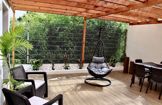 InSide Furnas is brand new home built in 2019