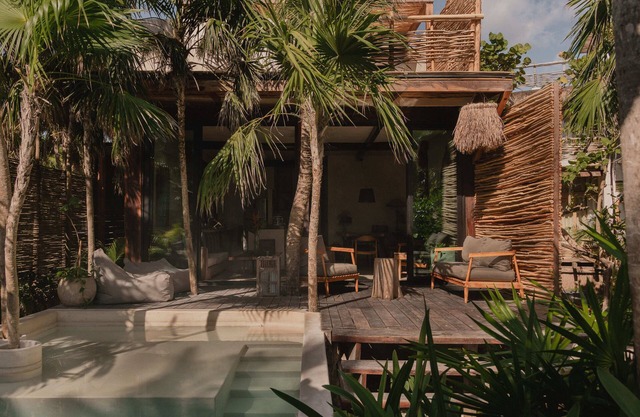 Intimate 2 Bedrooms Private Beach Villa