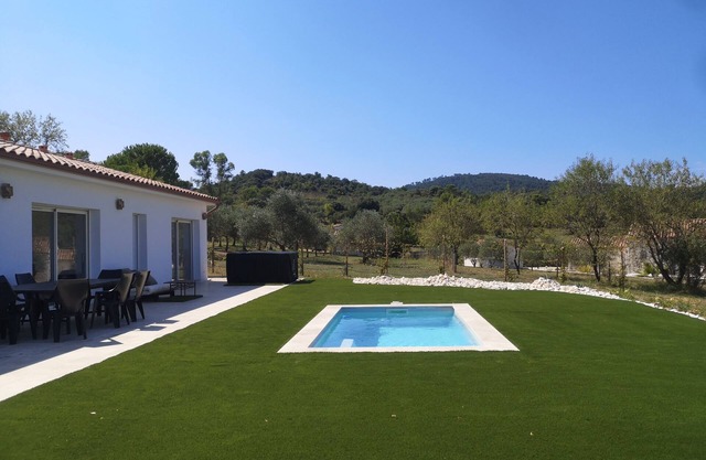 Invitation to travel Billard Spa Piscine villa privative lumineuse au calme