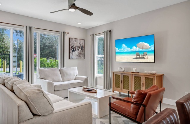 Inviting Townhome near Disney with Resort & Waterpark Access - 7833SD