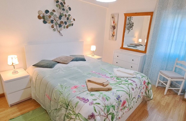 Isabel Dream I, 400m from the train, 6 Km from Sintra