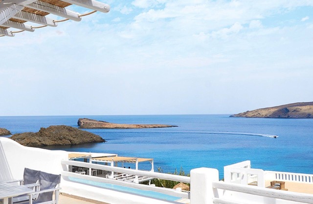ISholidays Mykonos Lolita Superior Suite