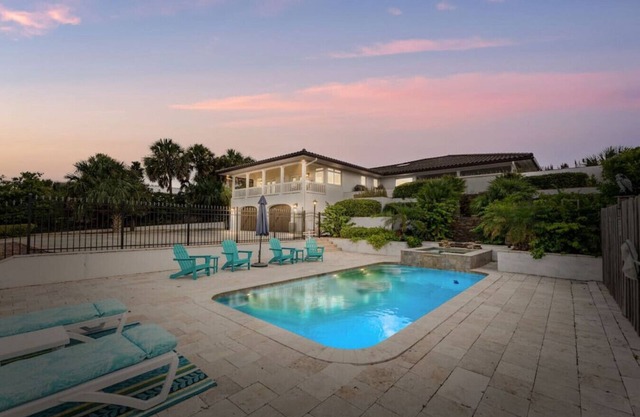 Island Time - Oceanfront Bliss