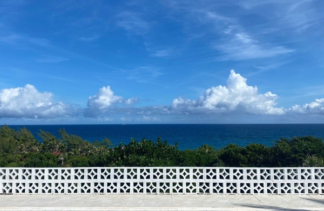 Island Villa w/Private Pool and Panoramic Ocean Views; Adjacent to Rock Hill