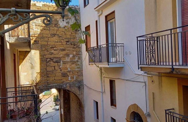 Italian Villa in heart of Sicilian Wine Country in Quaint Sambuca di Sicily