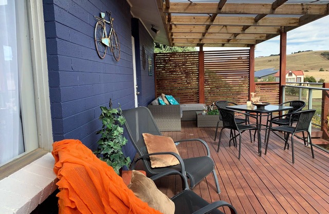 Ivy's@Stanley - 17 Pearse St . Modern one bedroom home