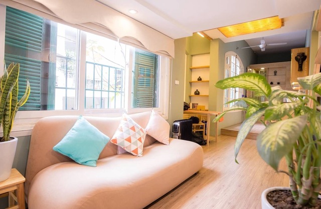 Jan House - With Breakfast - @centrehanoi